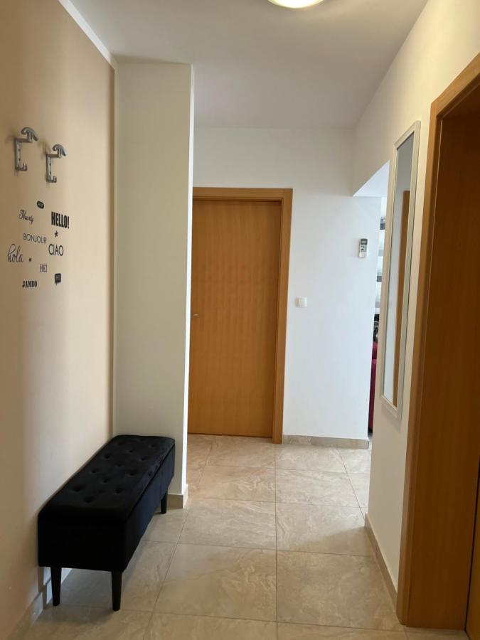 Ana Exclusive Apartments Jelsa  Extérieur photo
