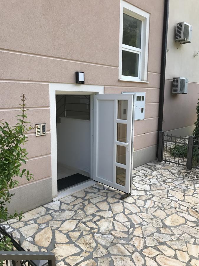 Ana Exclusive Apartments Jelsa  Extérieur photo